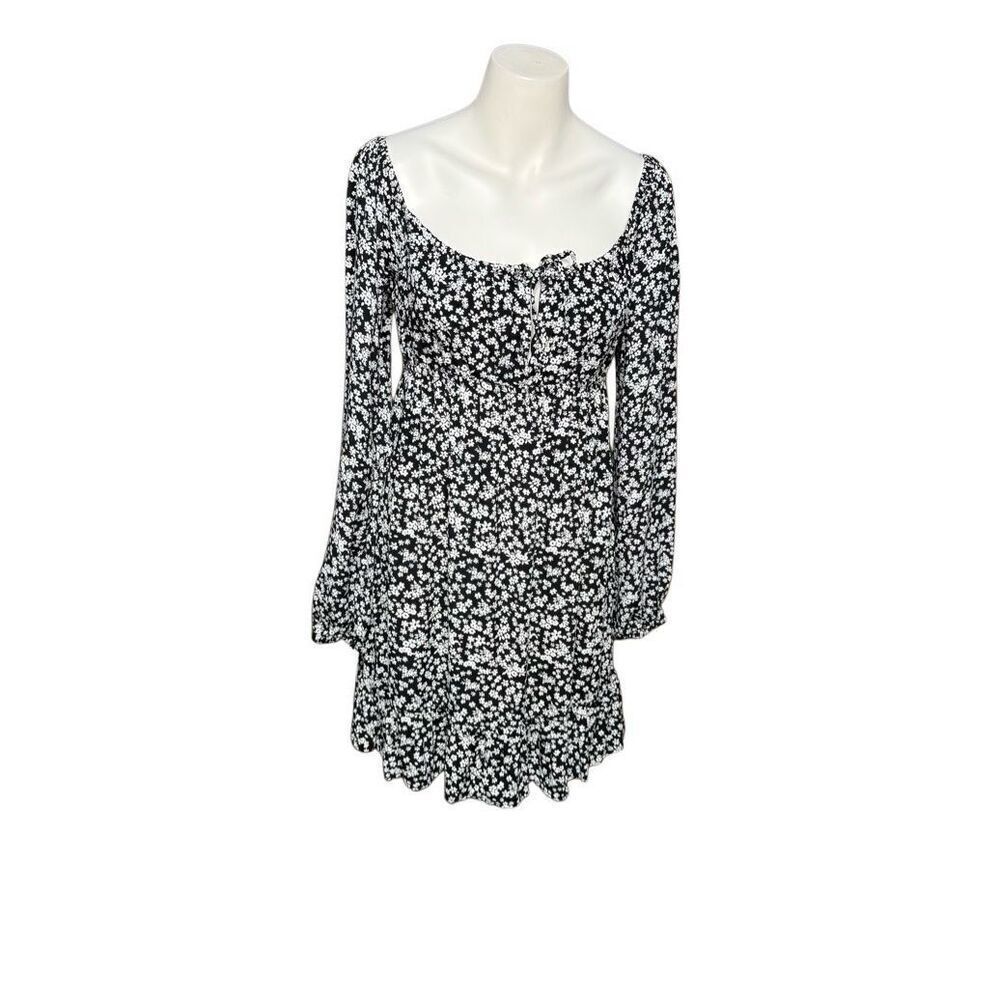 Almost Famous black and white floral long sleeve front tie dress size L